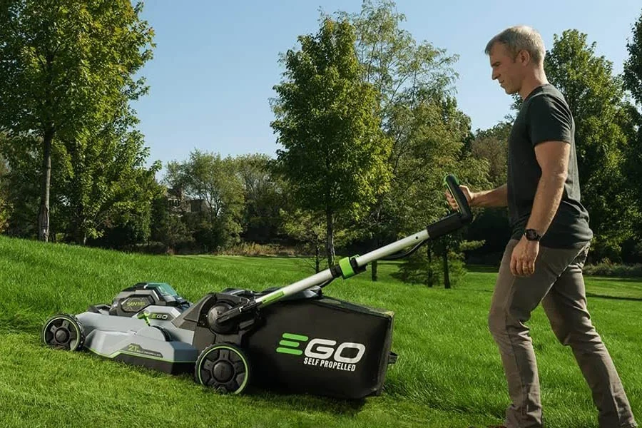 self-propelled push mower
